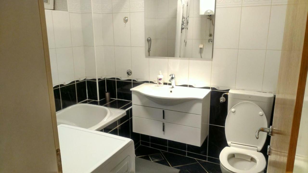 Apartment Natali ซาราเยโว ภายนอก รูปภาพ
